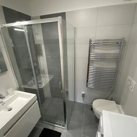 Apartment Modern In